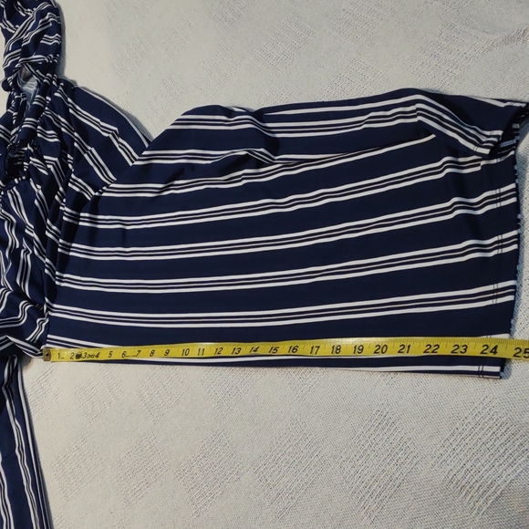 ♥️ New Directions Navy Striped Jumpsuit Romper, Medium - Picture 8 of 13